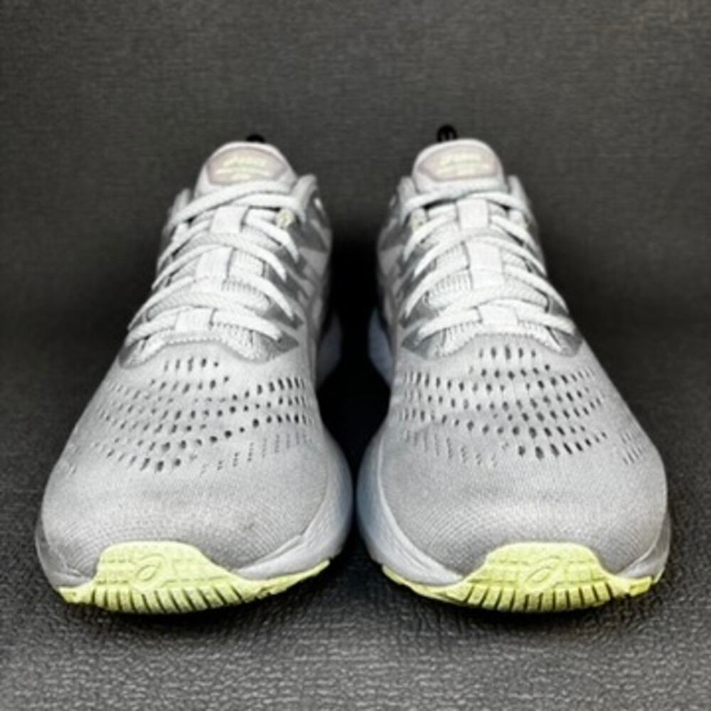 π΄ Asics Gel-Kayano 28 Women`s Size 10 Grey Athletic Running Shoes 1012B047 - Picture 2 of 8